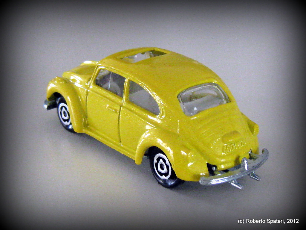 Majorette Volkswagen 1302 Beetle Coccinelle (n.203)